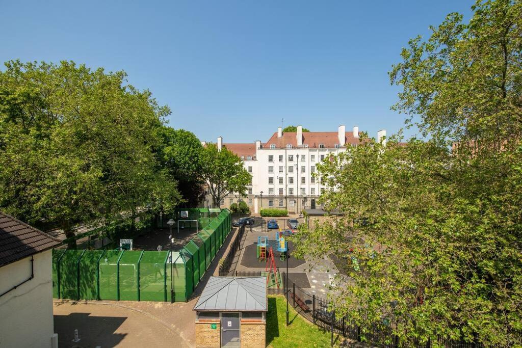 Charming 2 Bedroom Flat In The Heart Of Kings Cross, Лондон Екстер'єр фото