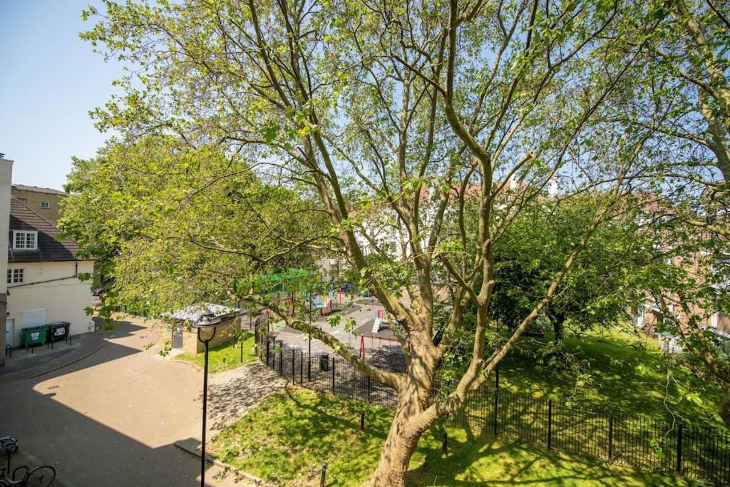 Charming 2 Bedroom Flat In The Heart Of Kings Cross, Лондон Екстер'єр фото