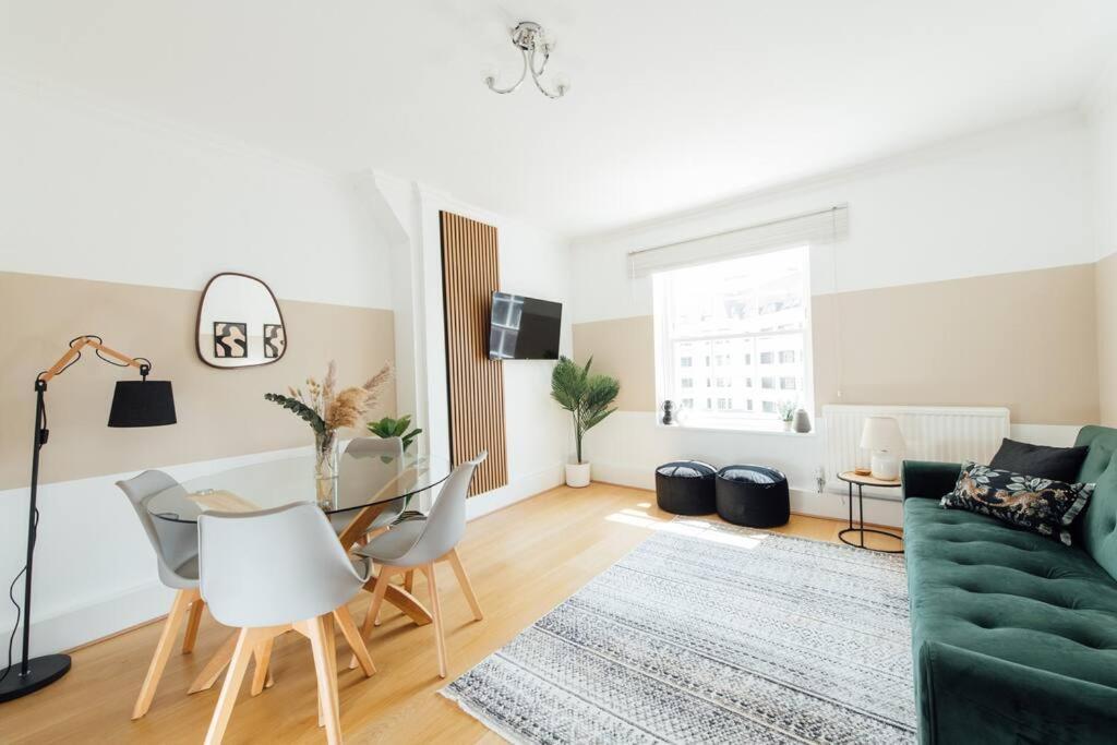 Charming 2 Bedroom Flat In The Heart Of Kings Cross, Лондон Екстер'єр фото