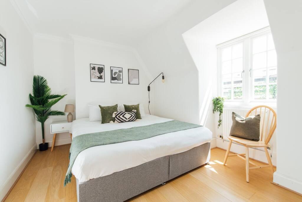 Charming 2 Bedroom Flat In The Heart Of Kings Cross, Лондон Екстер'єр фото